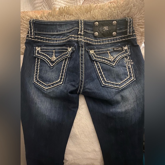 Miss Me Jeans. Size 27. - Picture 6 of 7